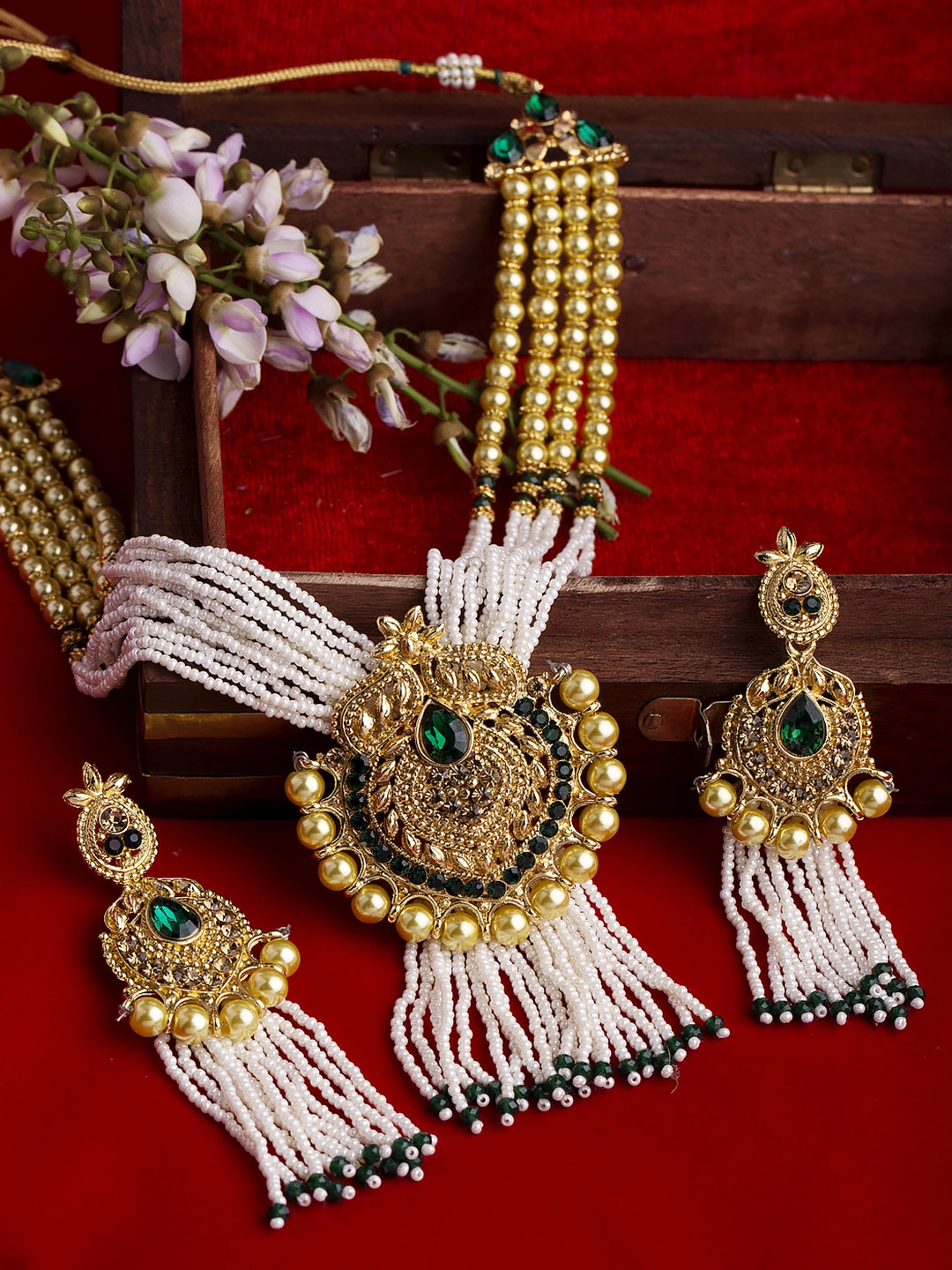 voylla wedding jewellery