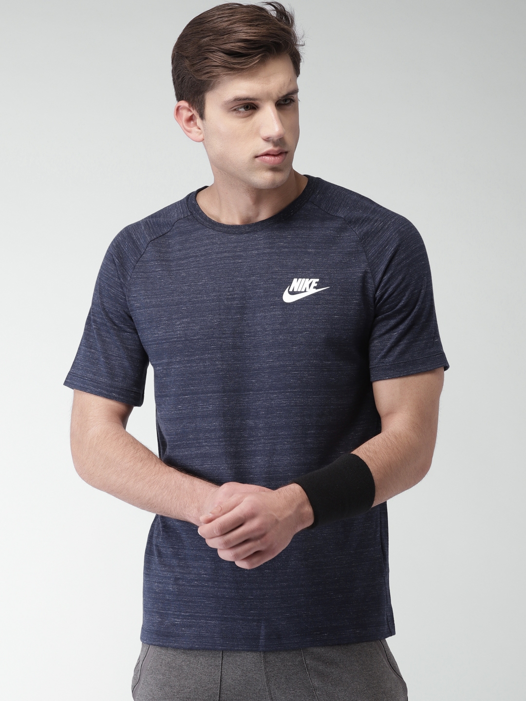 nike nsw advance 15