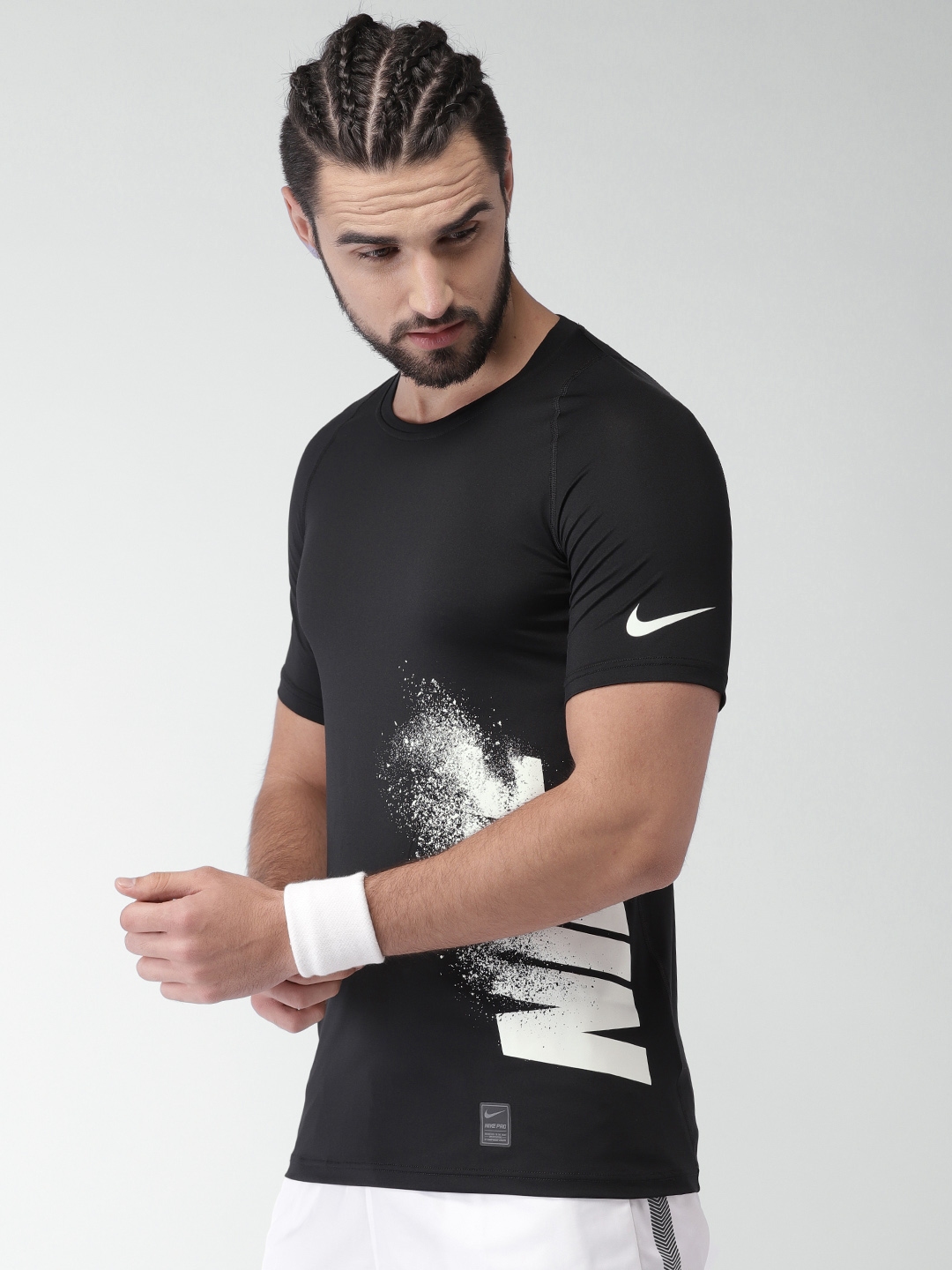 nike tech slim fit