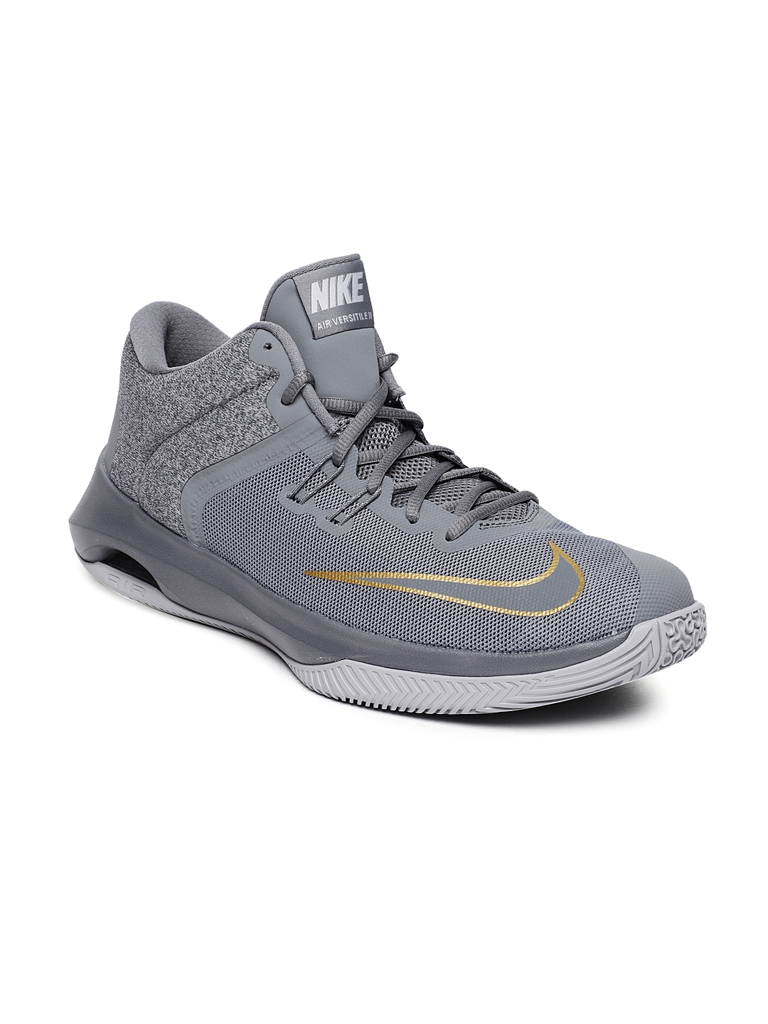 nike air versitile basketball shoes