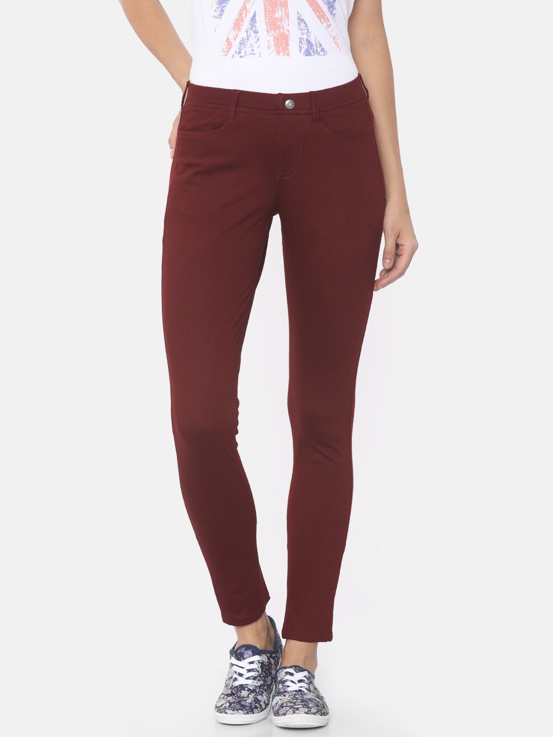 jeggings below 200