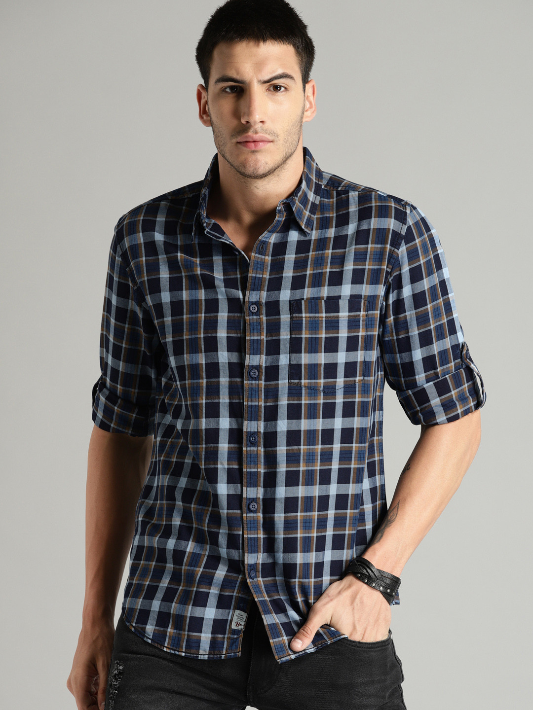 Buy Roadster Men Blue & Brown Regular Fit Checked Casual Shirt Shirts