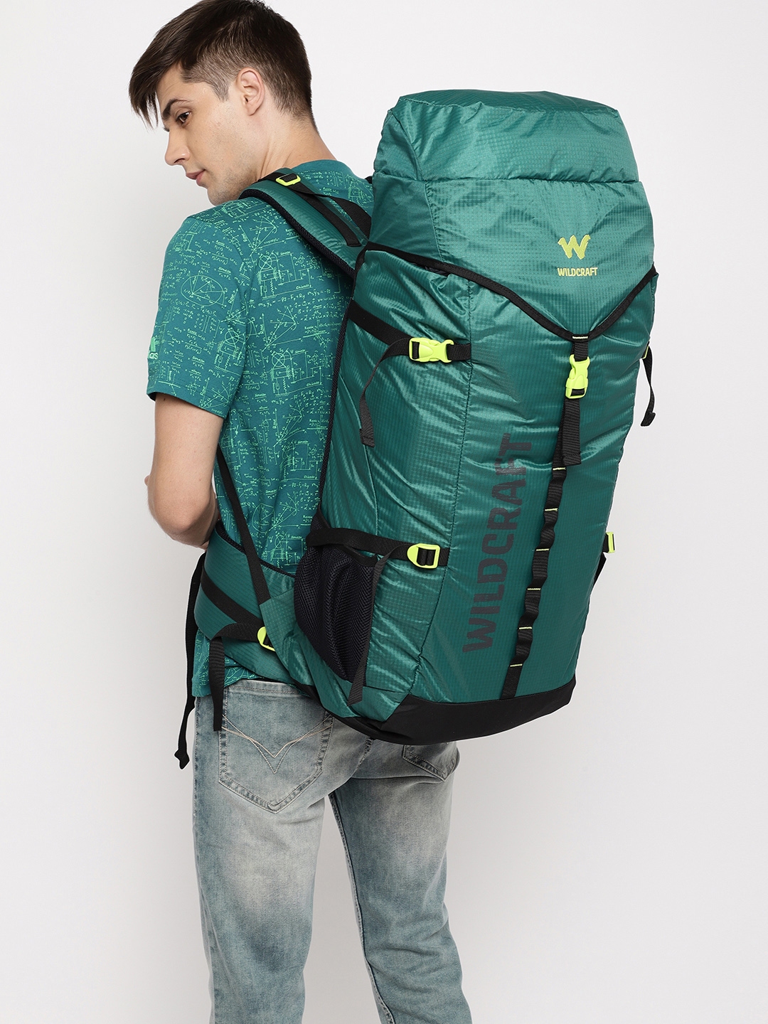 wildcraft men black printed rucksack