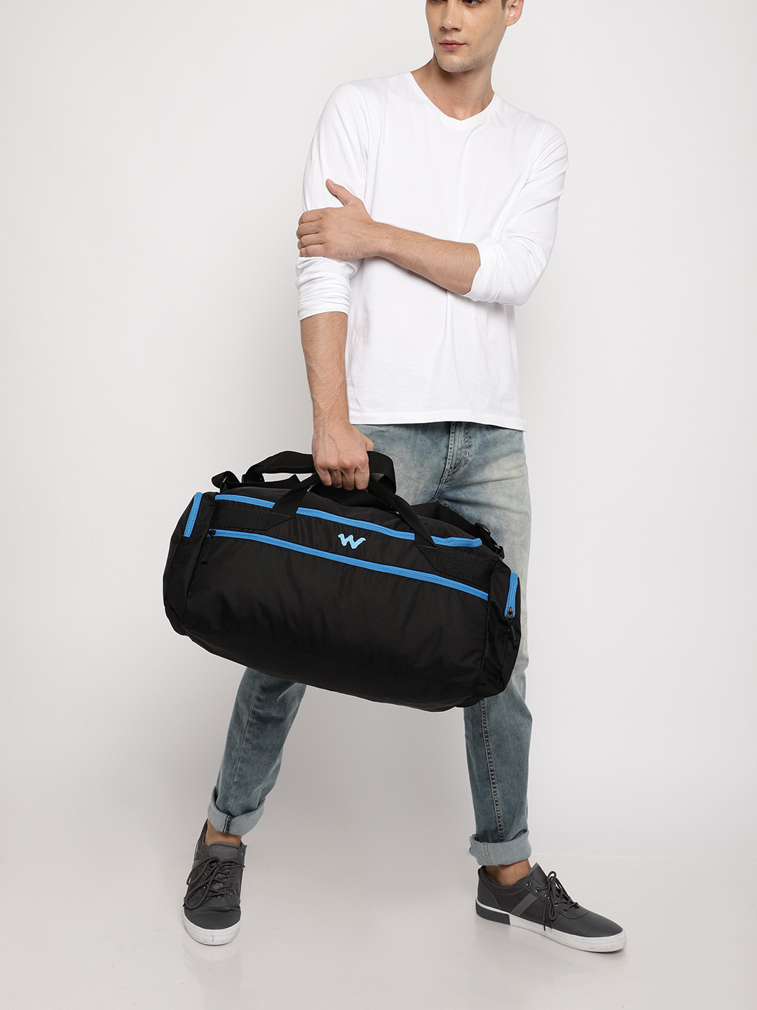 wildcraft purse for men