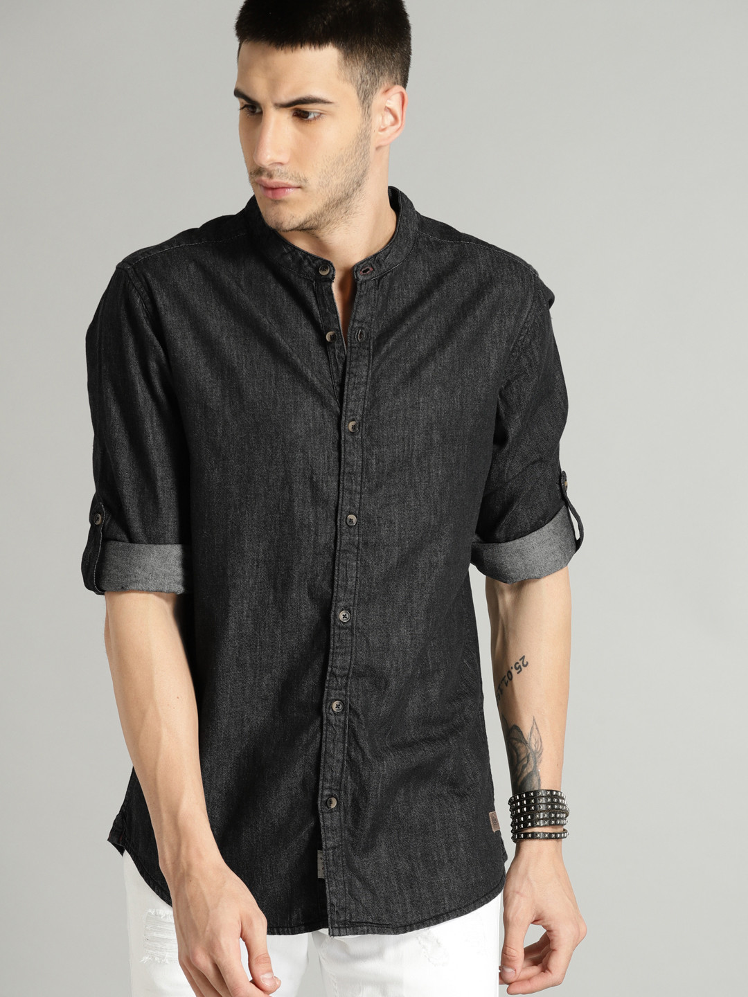 Buy Roadster Men Black Faded Chambray Shirt Shirts for Men 4328327