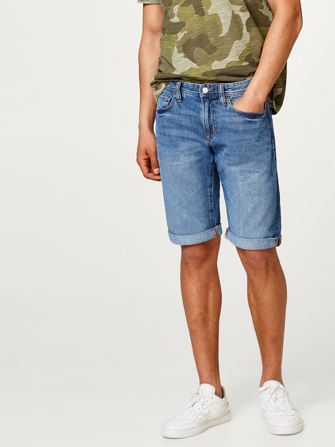 Buy ESPRIT Men Blue Washed Regular Fit Denim Shorts Shorts for Men