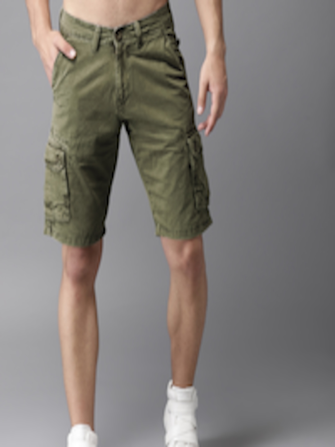 Buy HERE&NOW Men Olive Green Solid Regular Fit Cargo Shorts - Shorts ...