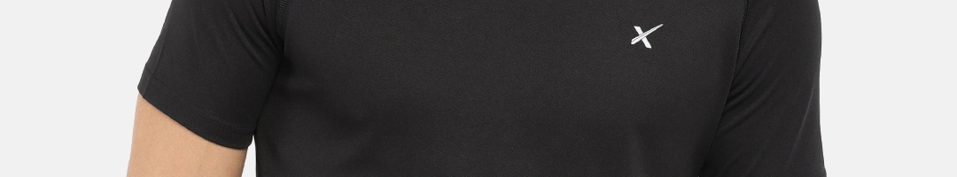 Buy HRX By Hrithik Roshan Men Black Solid Anti Static Running T Shirt ...