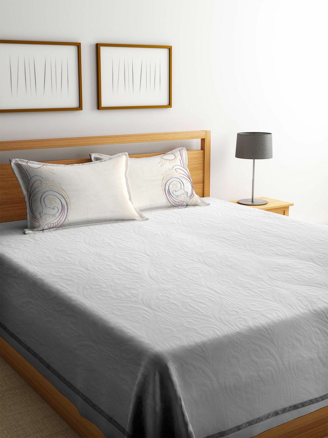 Buy BLUSH Off White 120 TC Cotton Jacquard Double King Bed Cover With 2