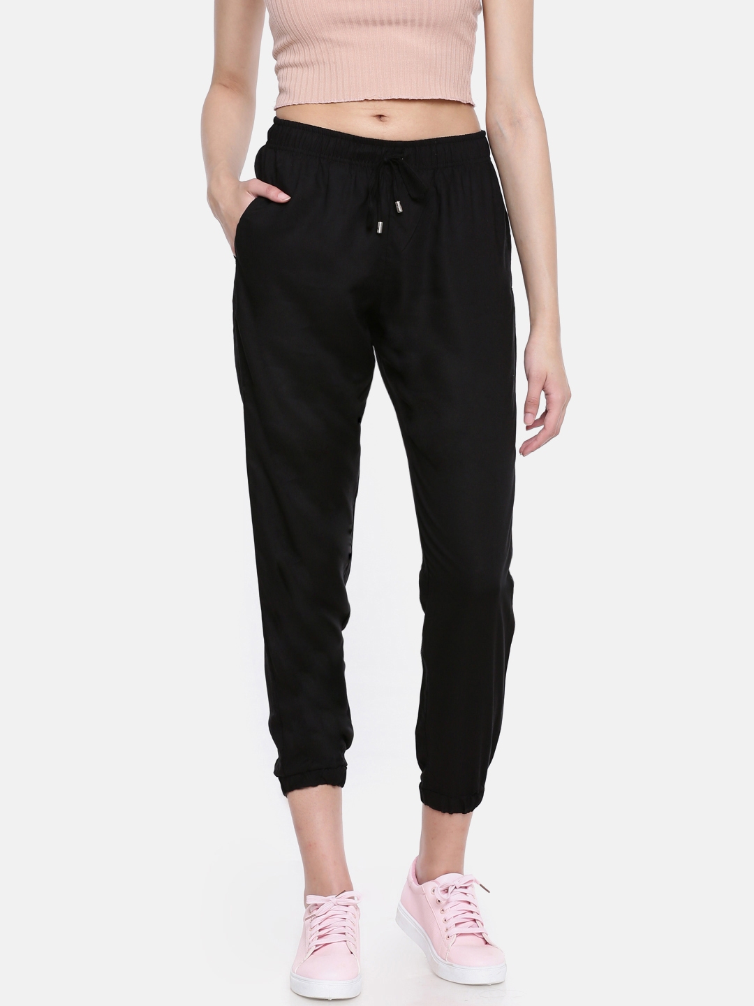 joggers myntra