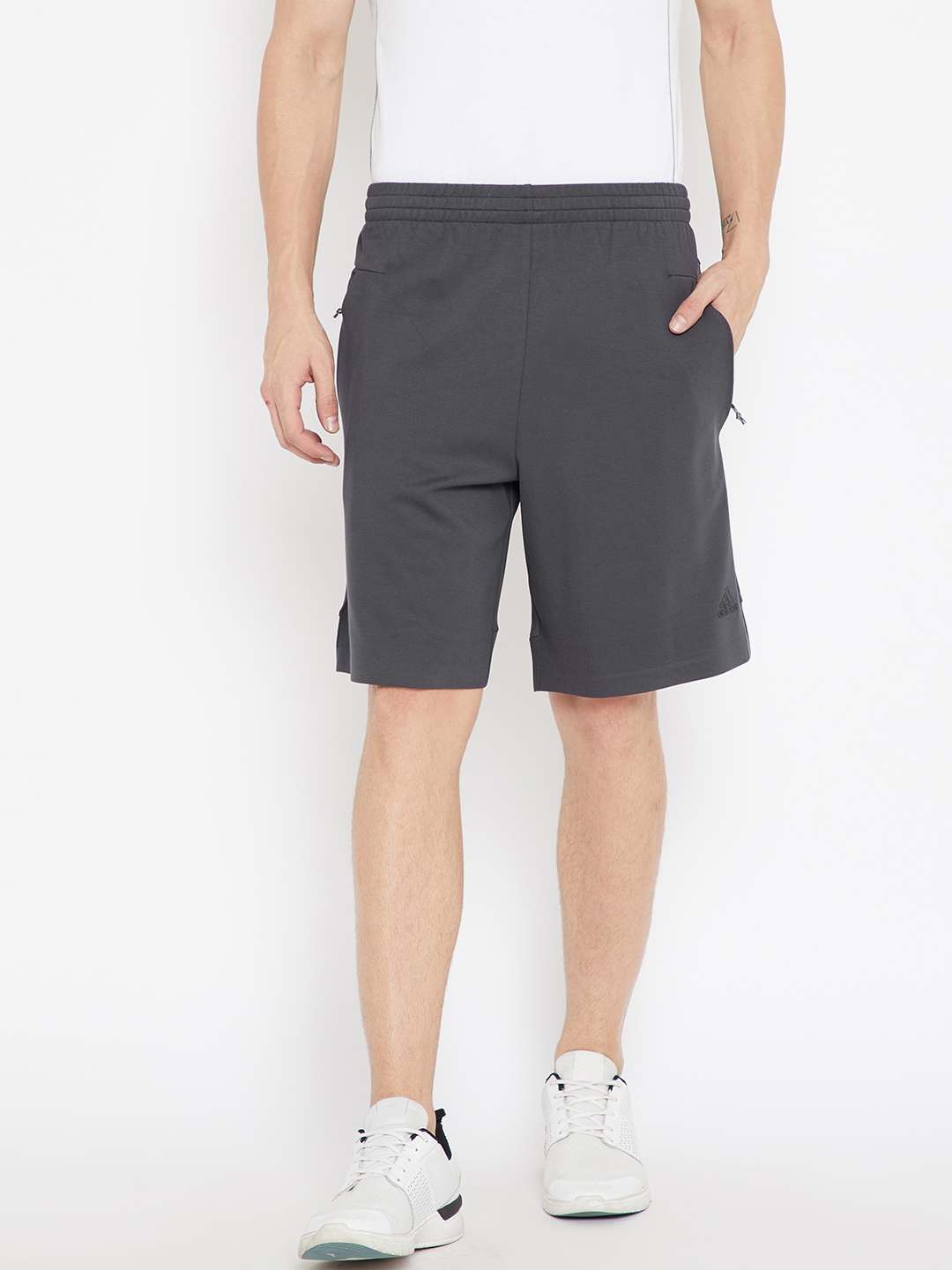zne shorts
