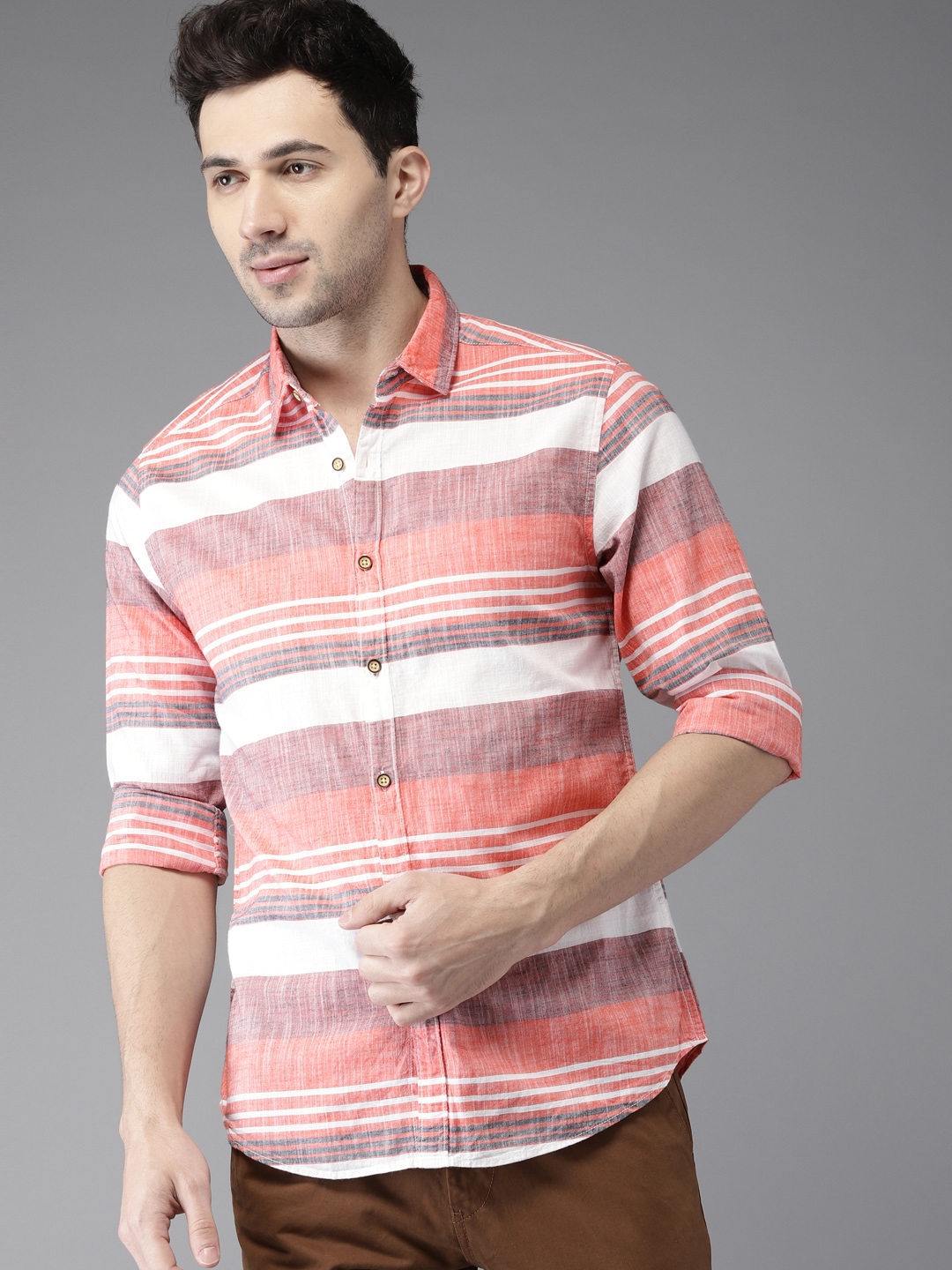 Buy HERE&NOW Men White & Orange Regular Fit Striped Casual Shirt ...
