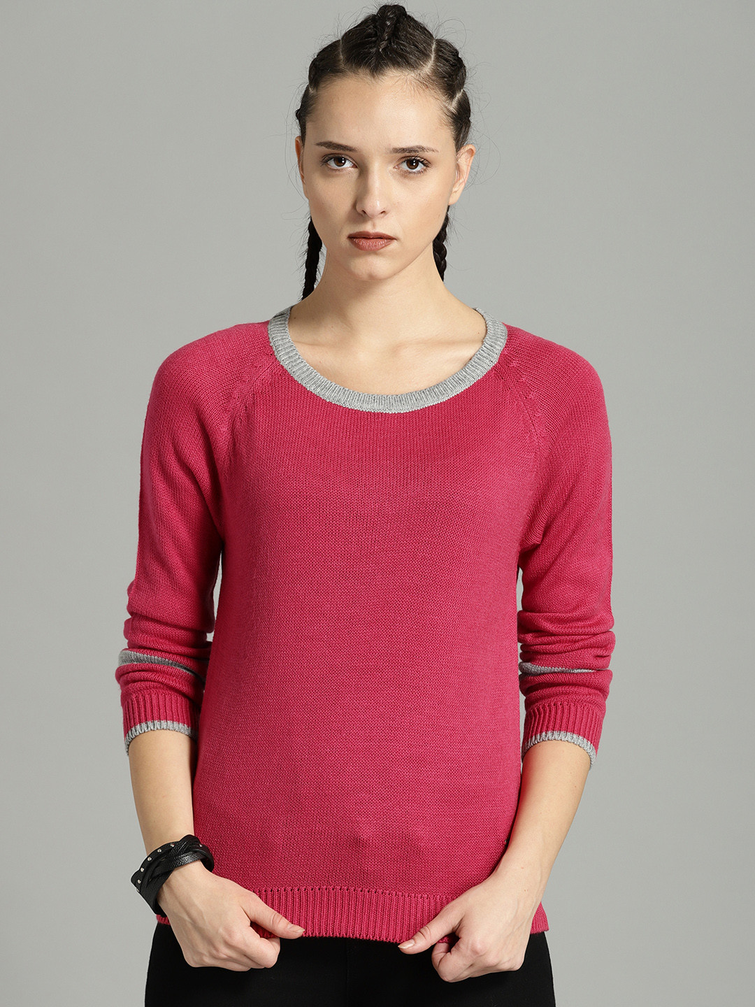 Buy Roadster Women Magenta Solid Pullover Sweaters for Women 5447322