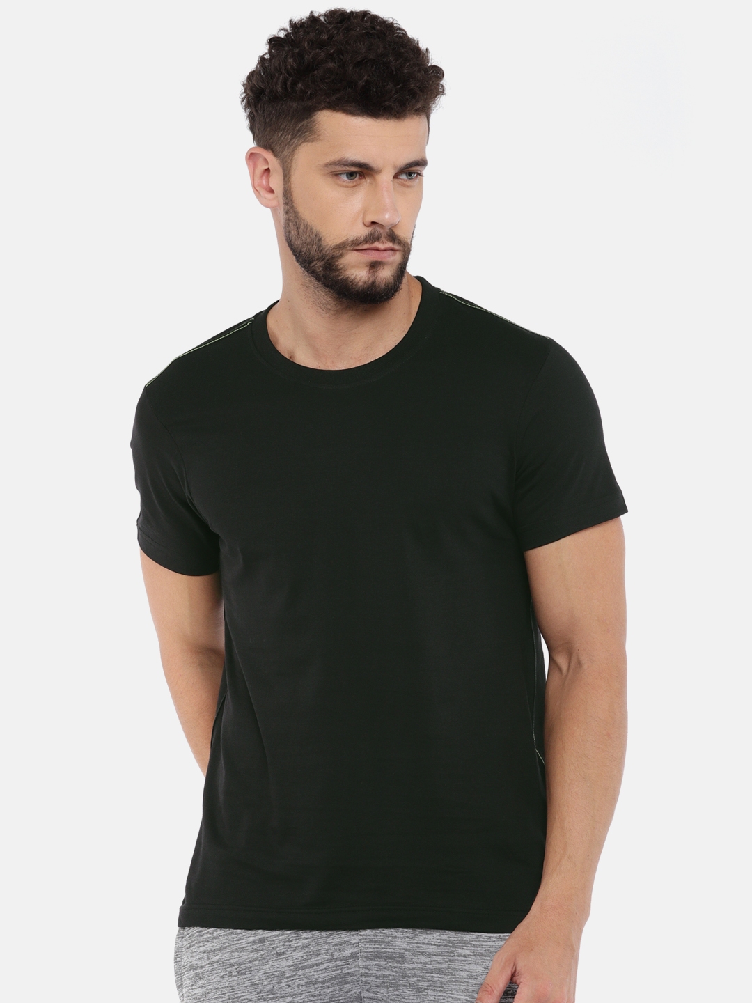 Buy Hanes Men Black Solid Round Neck Pure Cotton T Shirt - Tshirts for ...