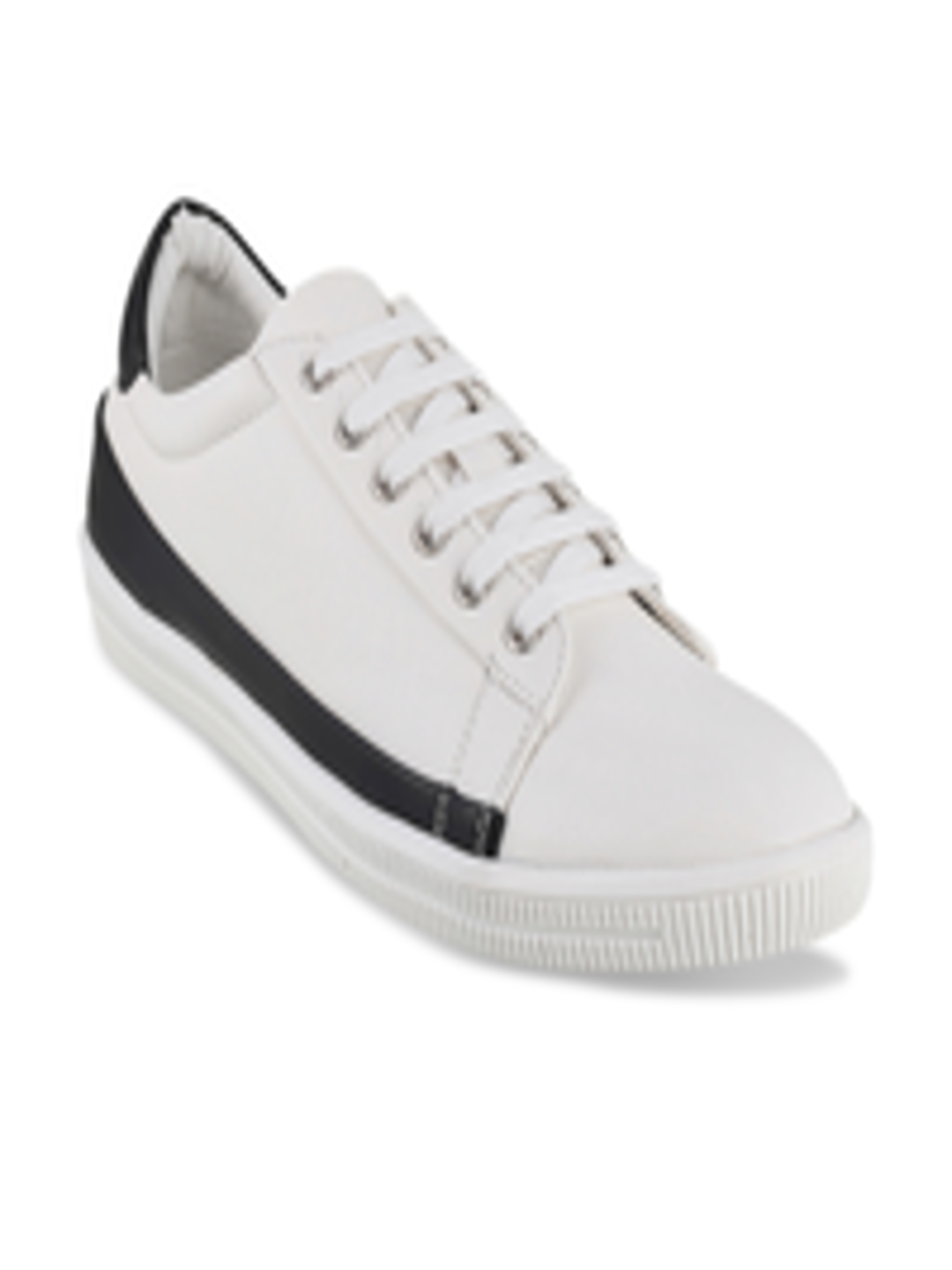 Buy Metro Men White Solid Sneakers - Casual Shoes for Men 5560328 | Myntra