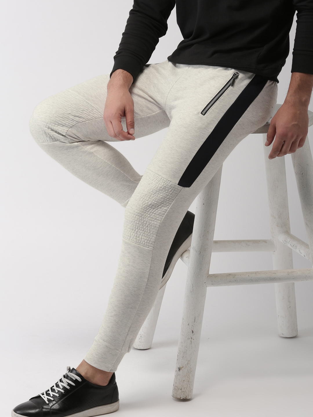 off white joggers men's