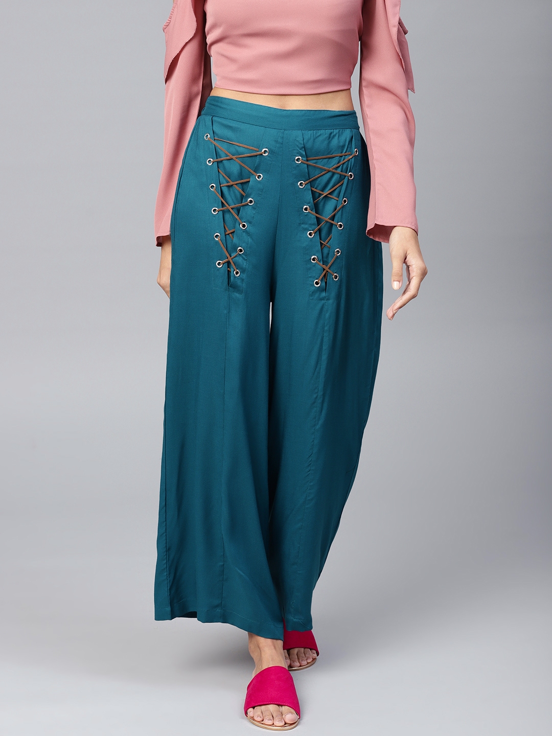 parallel trousers with top