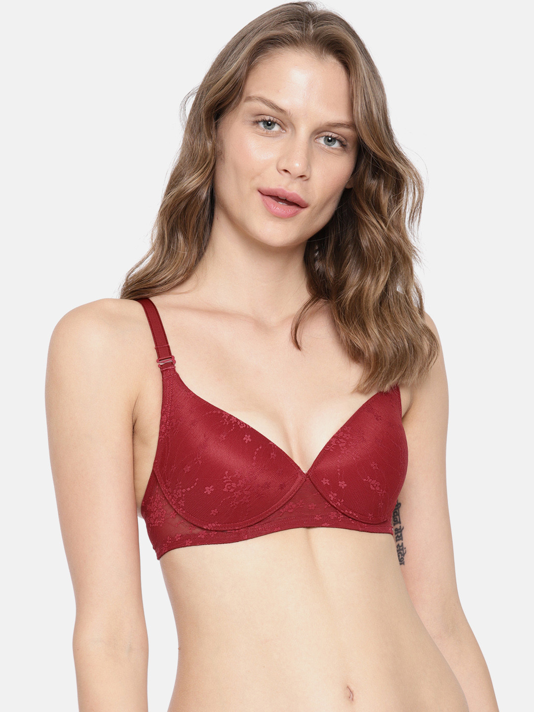 Buy Enamor Women Red Padded Non Wired Perfect Plunge T Shirt Bra With