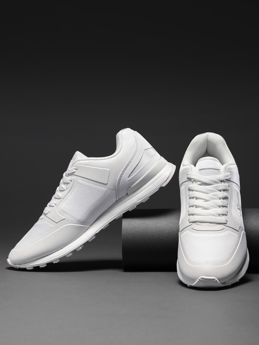hrx white sneakers mens
