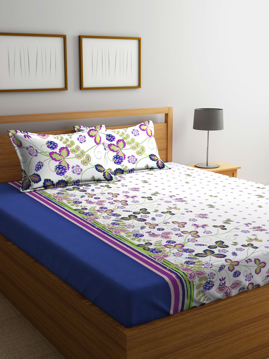 Buy BOMBAY DYEING White & Blue Floral Flat 120 TC Cotton 1 King