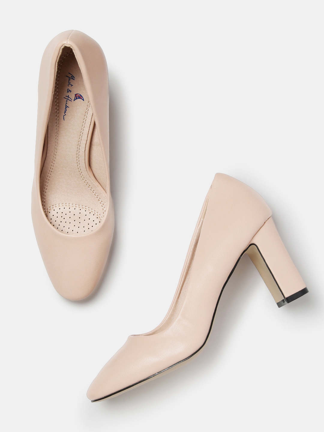 light peach pumps