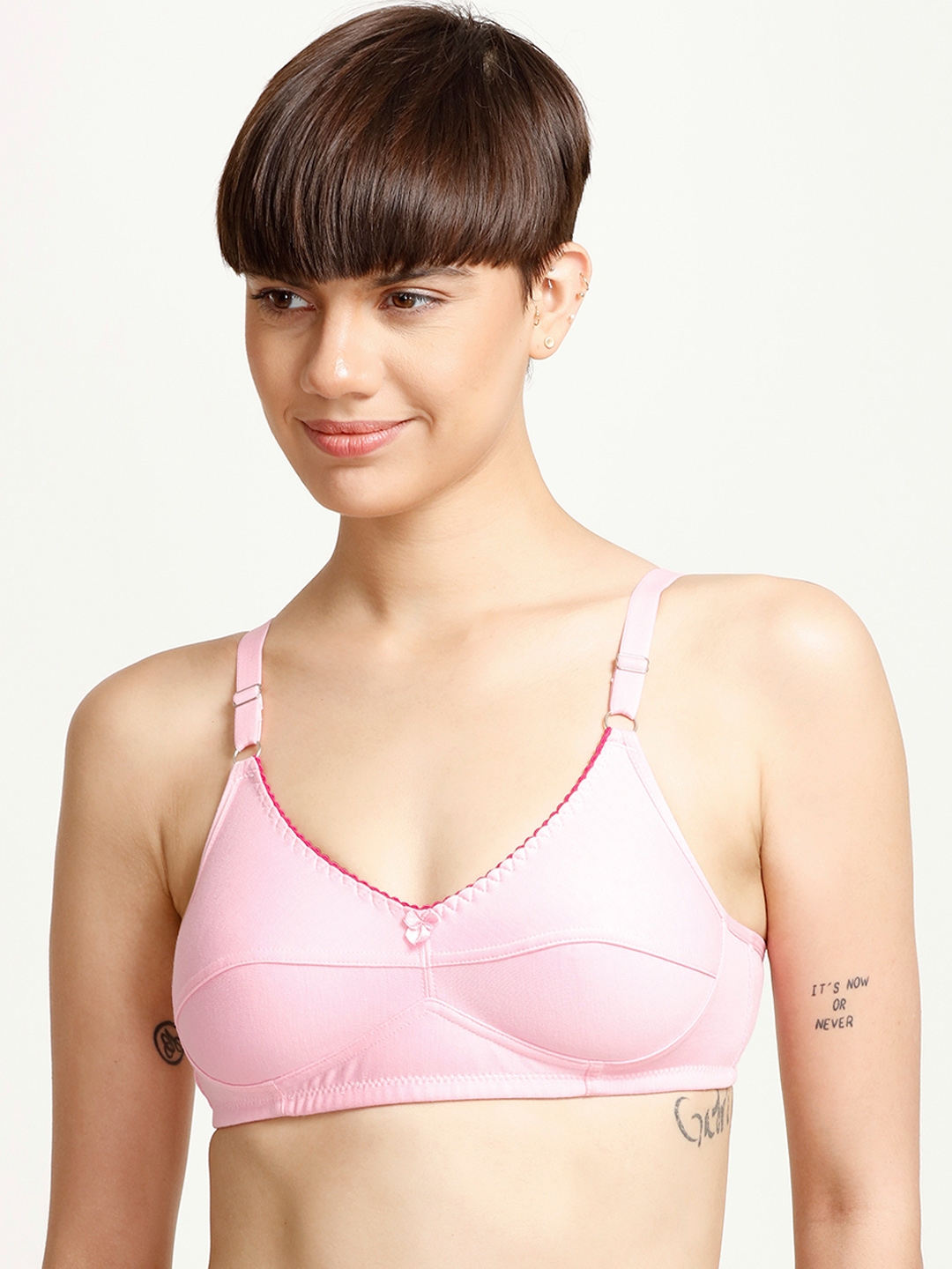 pink everyday bra