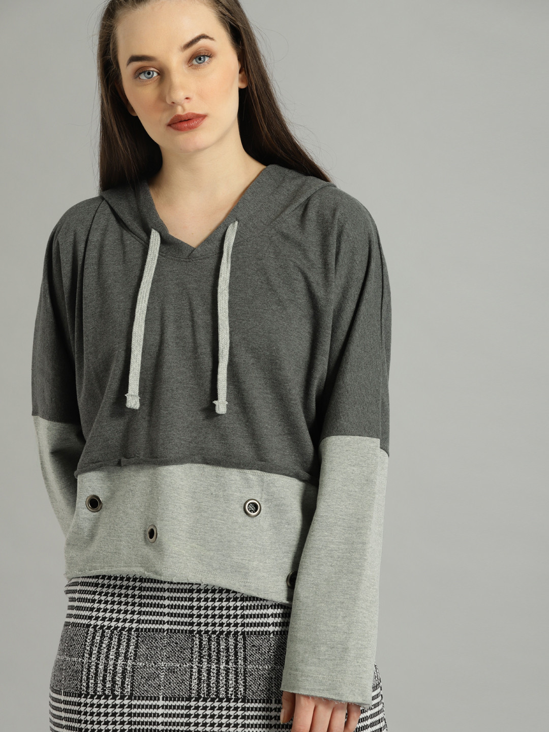 Buy Roadster Women Charcoal Grey Colourblocked Hooded Sweatshirt