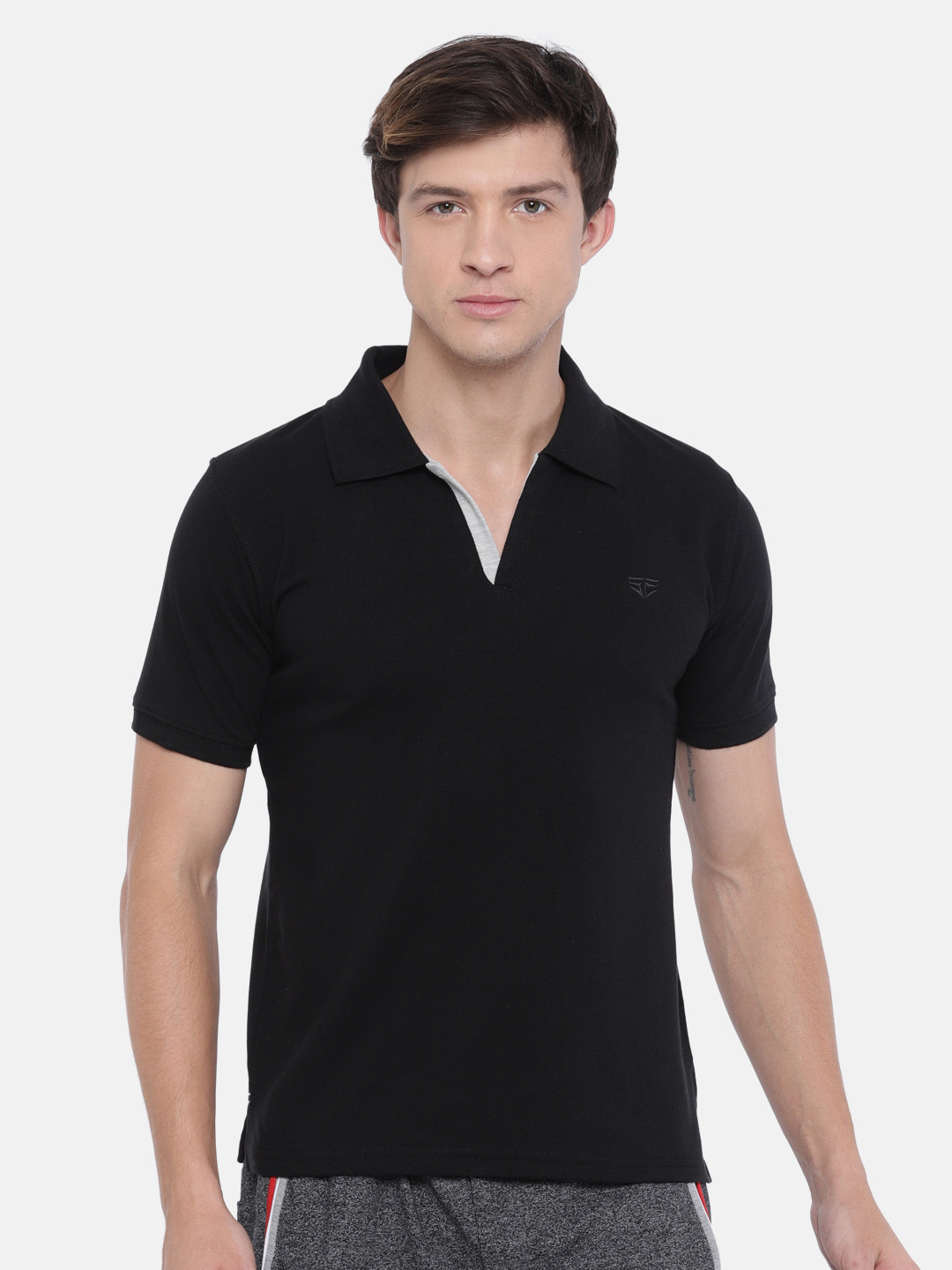 Buy Sports52 Wear Men Black Solid Polo Collar Pure Cotton T Shirt