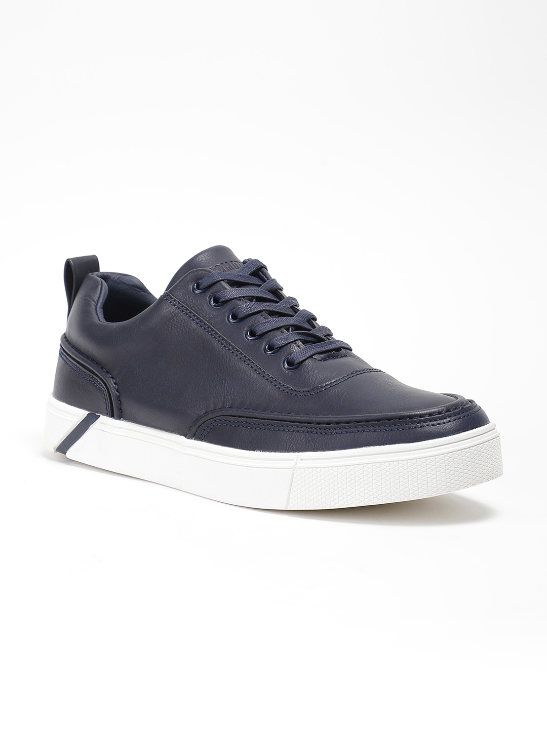 men's navy blue sneakers
