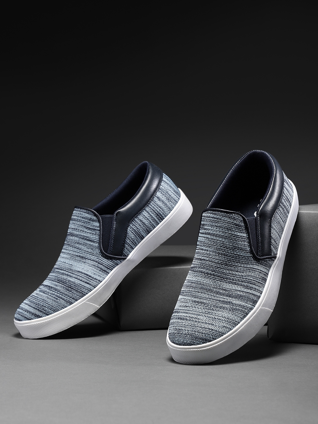 hrx slip on sneakers
