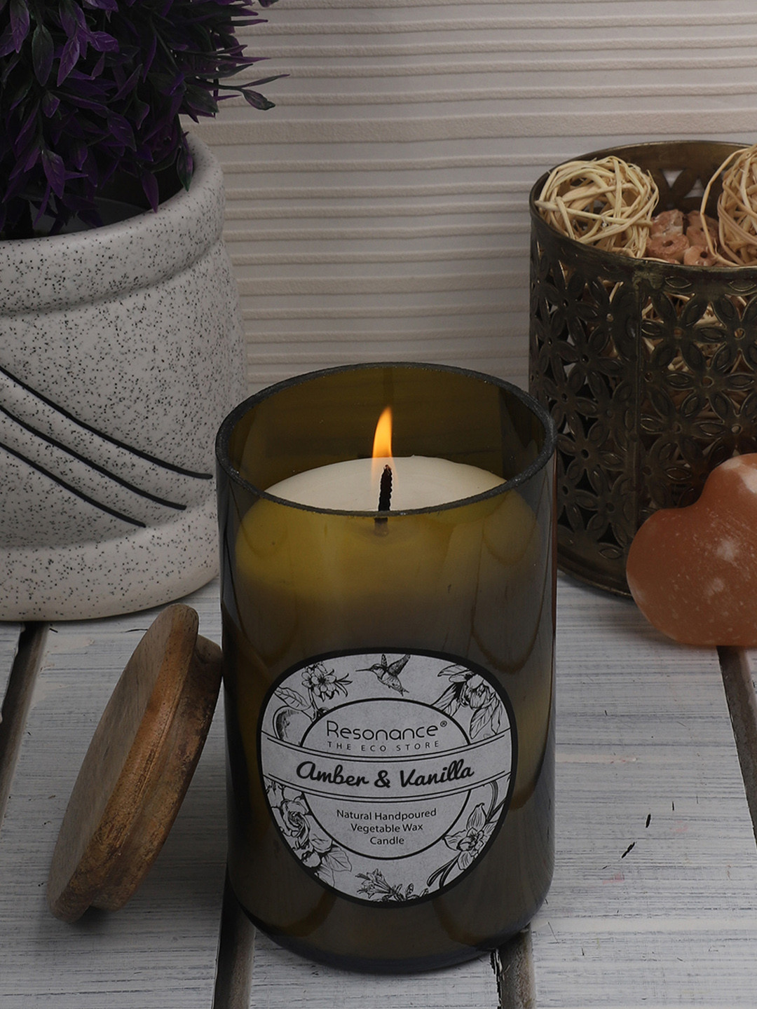 Buy Resonance Amber & Vanilla Scented Extra Strong Aromatic Candle Candles for Unisex 6583086