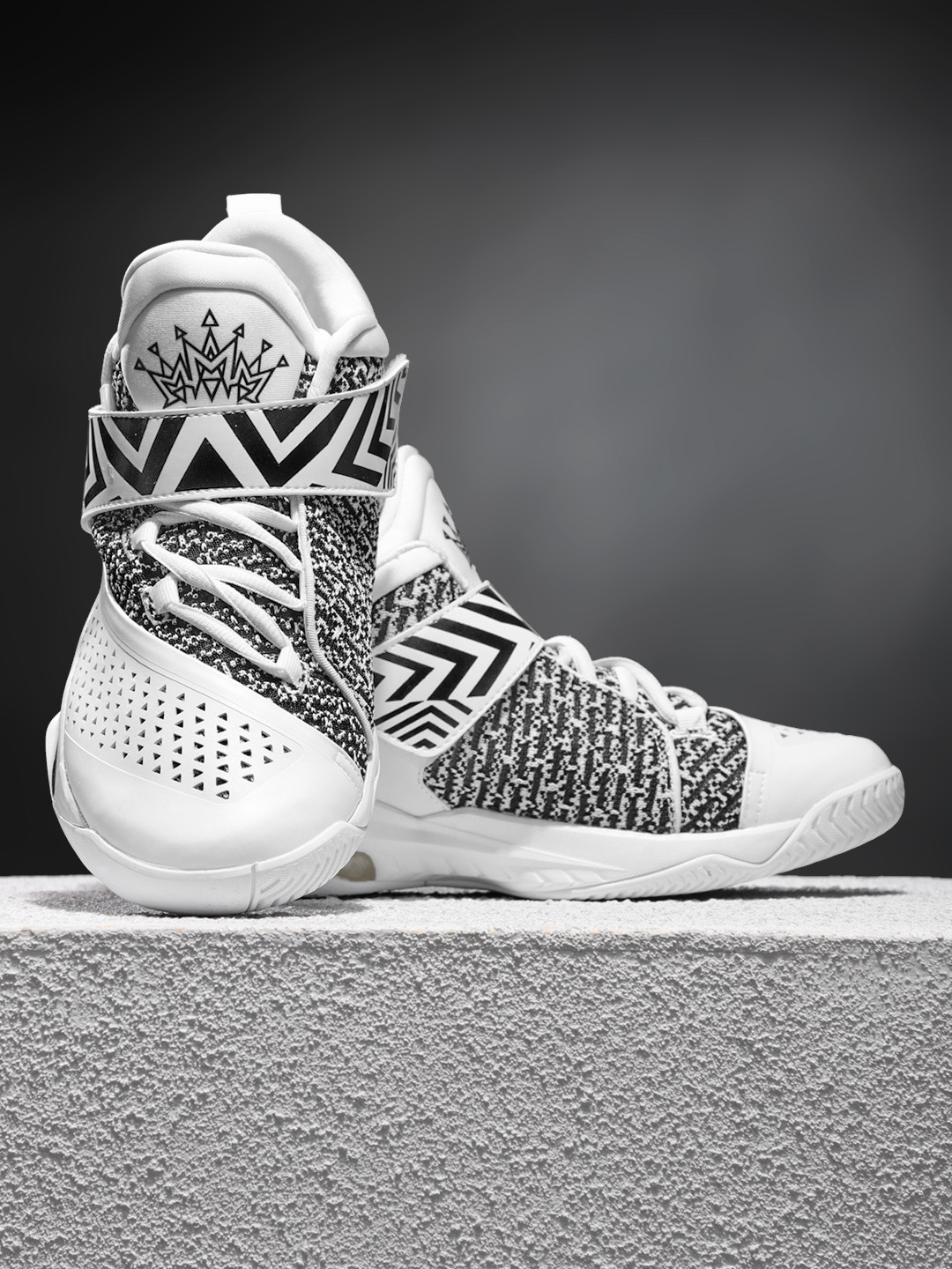 361 degree basketball shoes