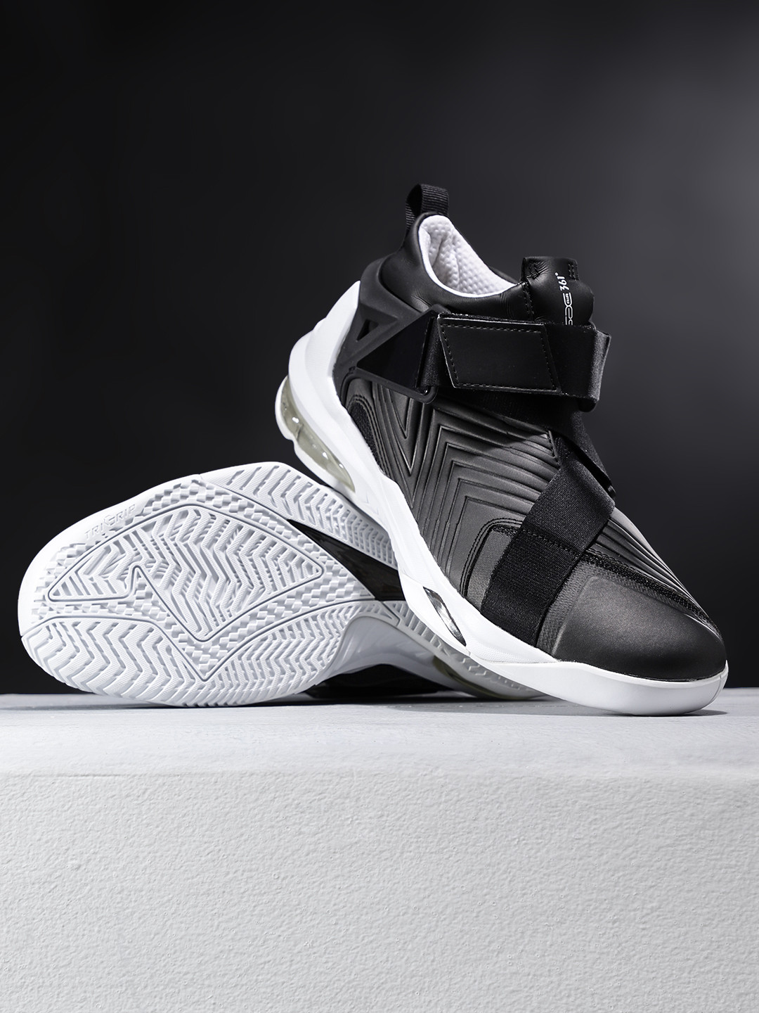 361 degree basketball shoes