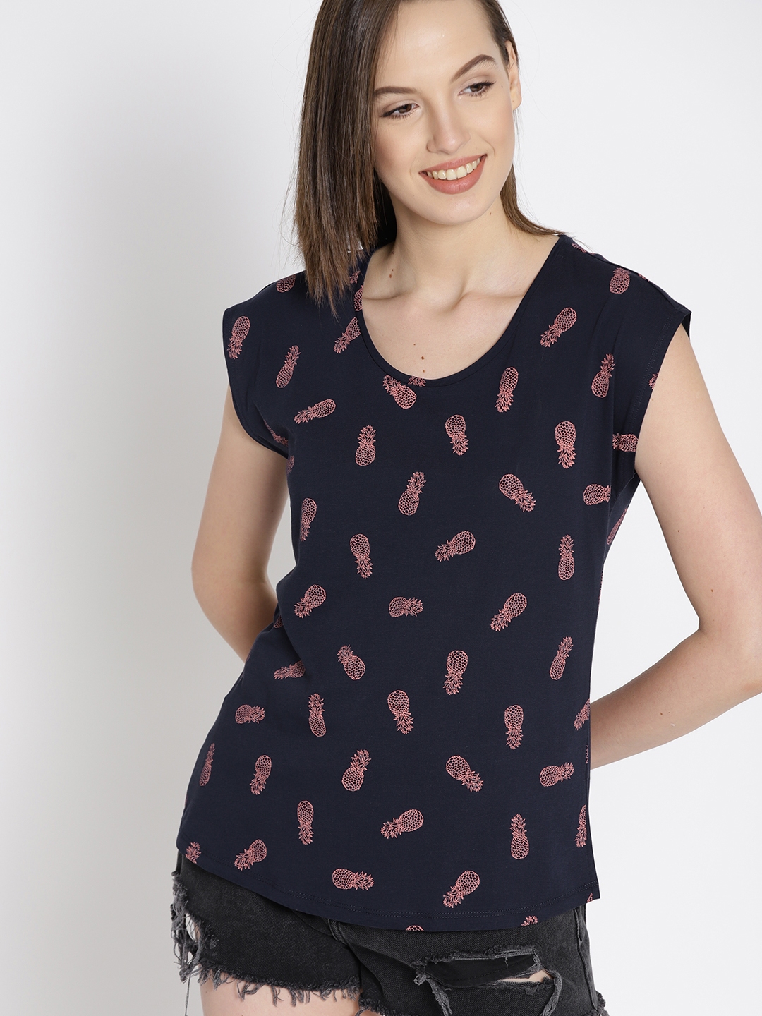 mango people shirt