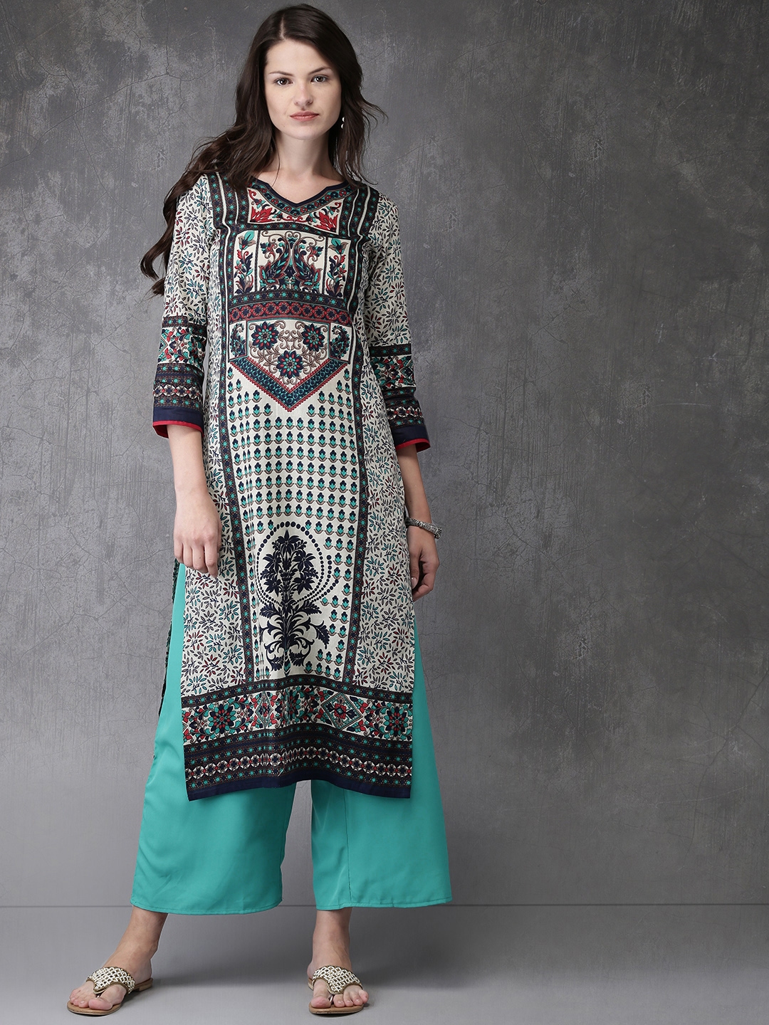 myntra anouk kurta set