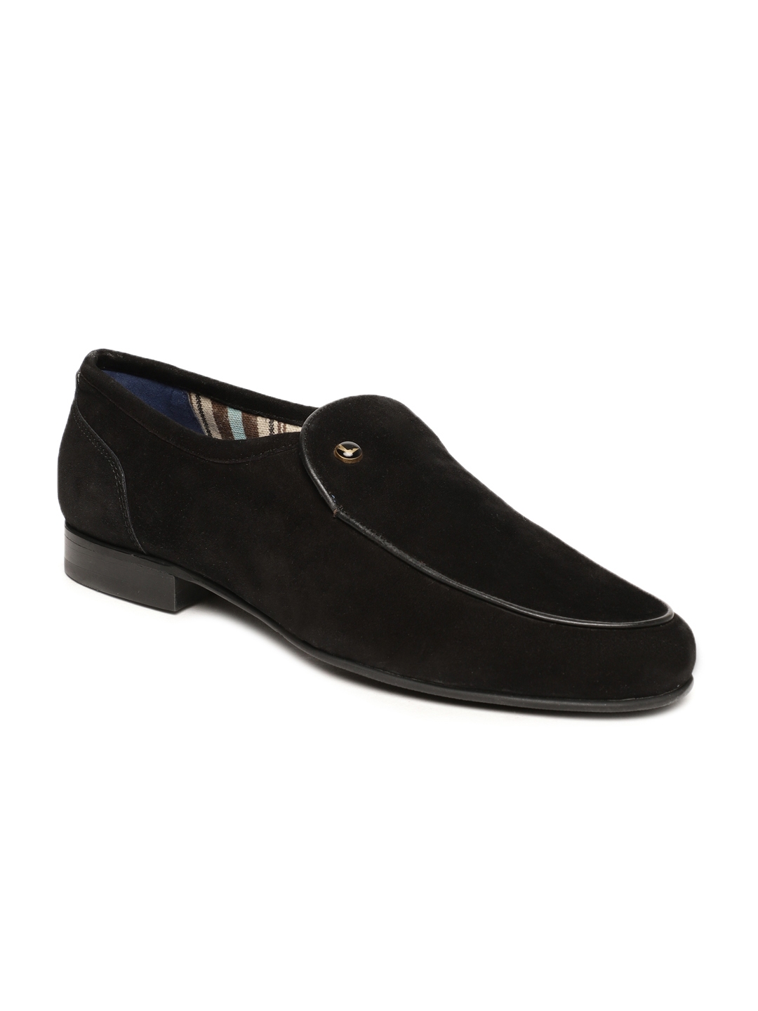 slip on shoes myntra