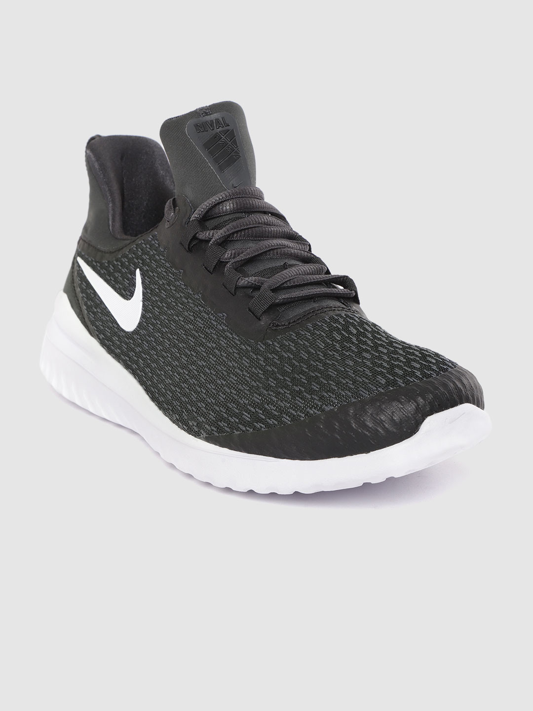 mens nike black and grey shoes