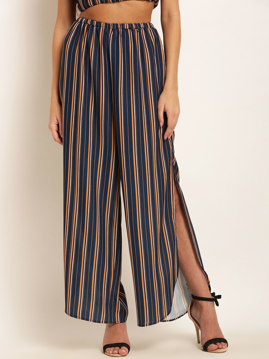 parallel trousers with top