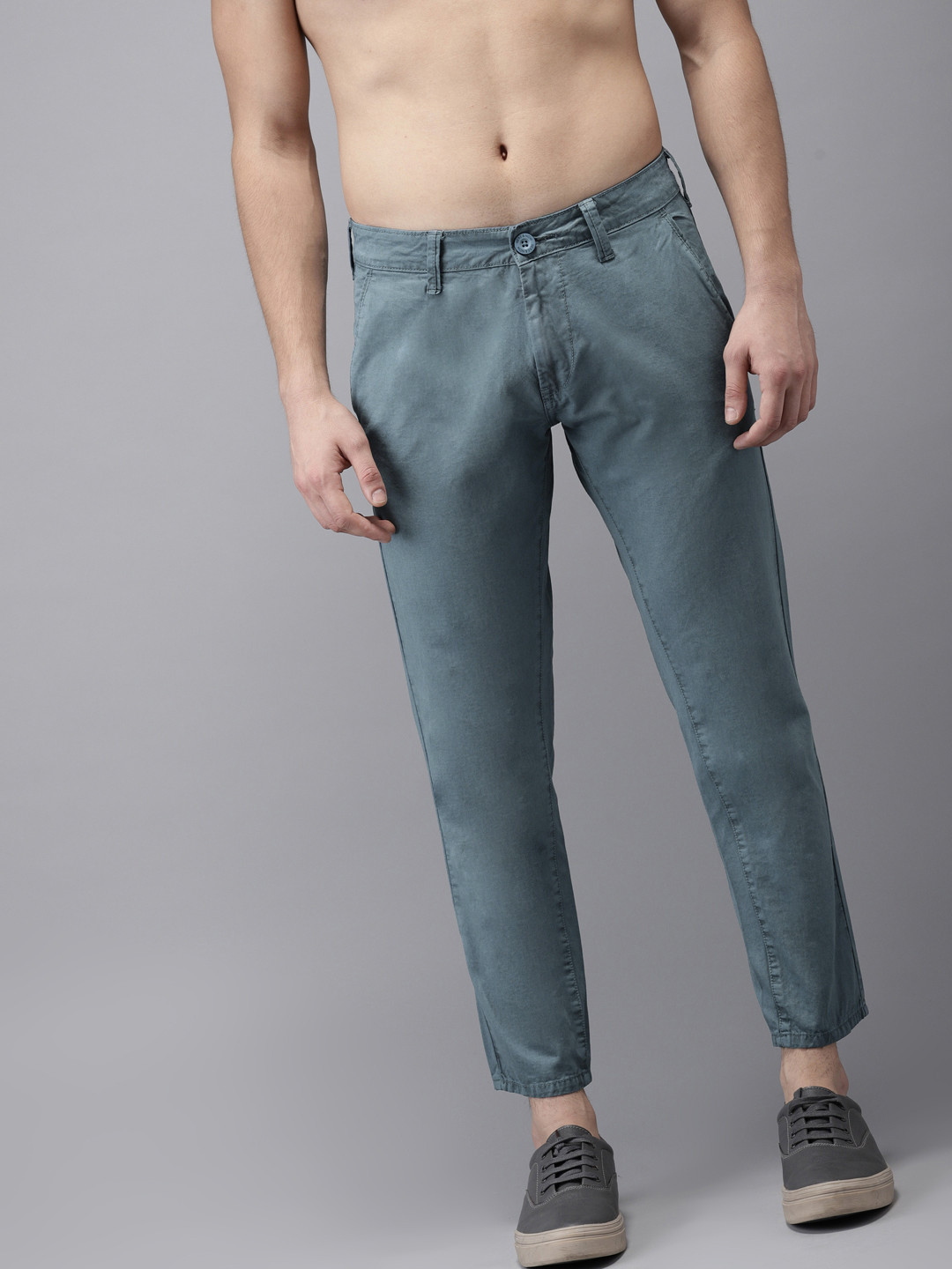 Buy HERE&NOW Men Grey Slim Fit Solid Chinos - Trousers for Men 6790925 ...