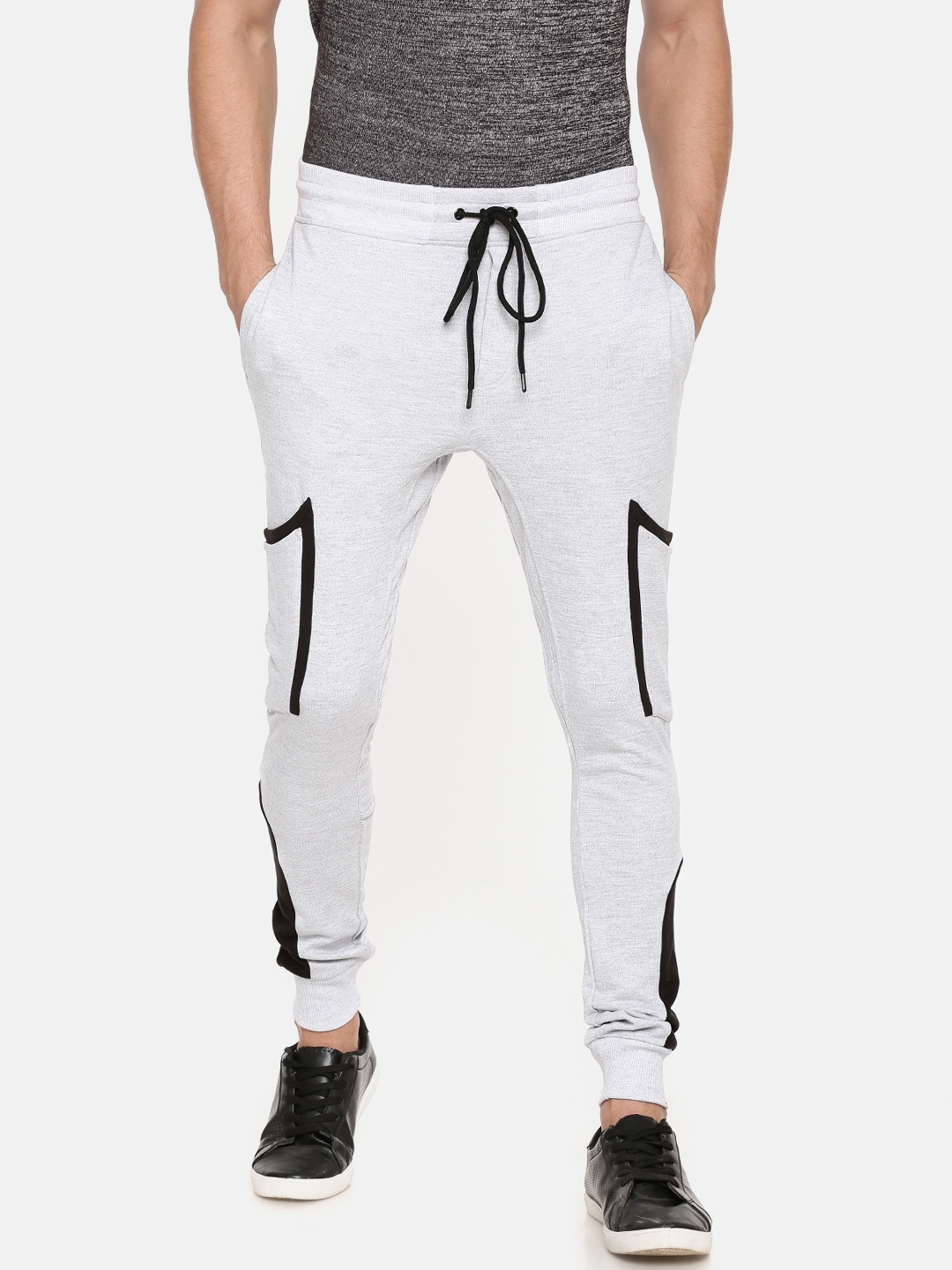 skult by shahid kapoor track pants