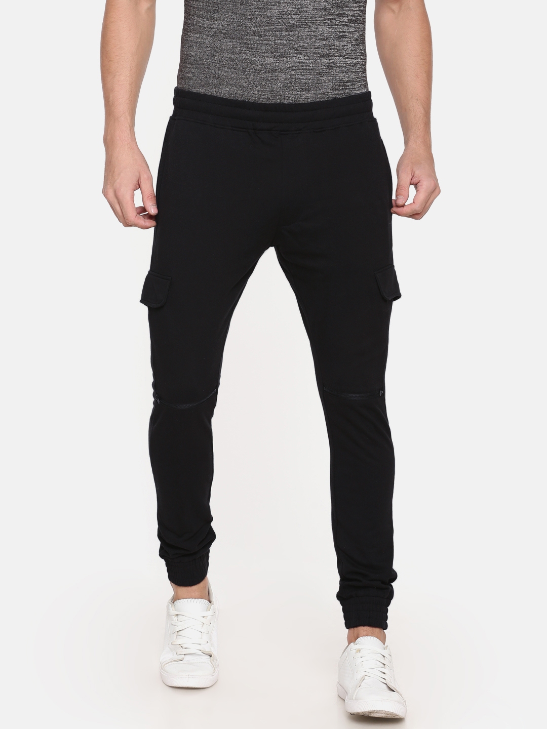 skult by shahid kapoor track pants