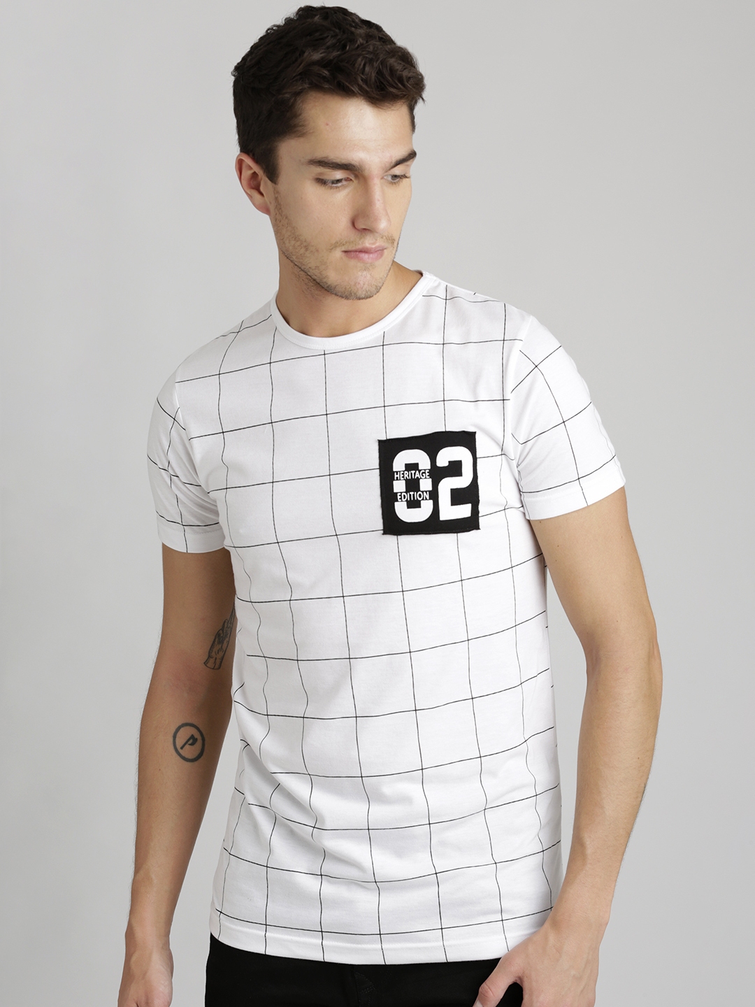 Buy URBAN ESTILO Men White Checked Round Neck T Shirt - Tshirts for Men ...