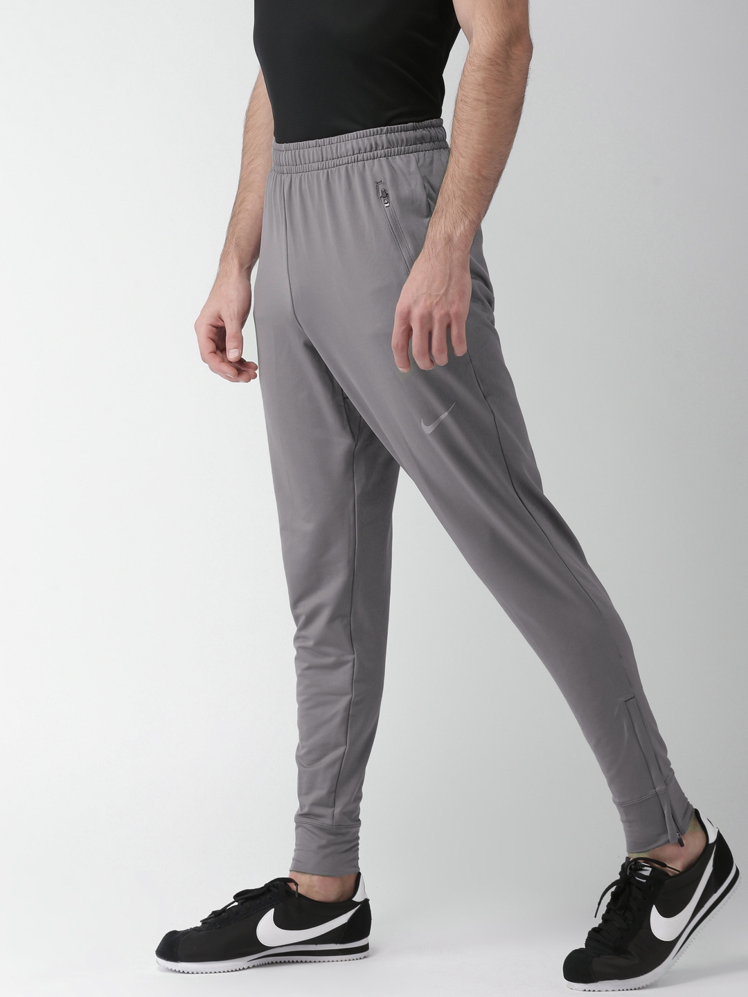 essntl pant nike