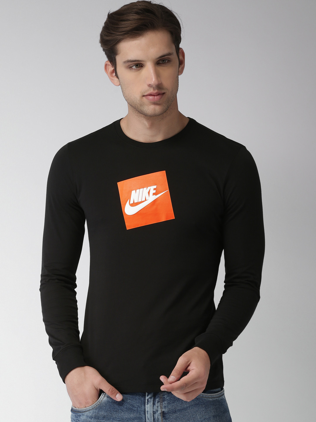 round neck nike t shirt