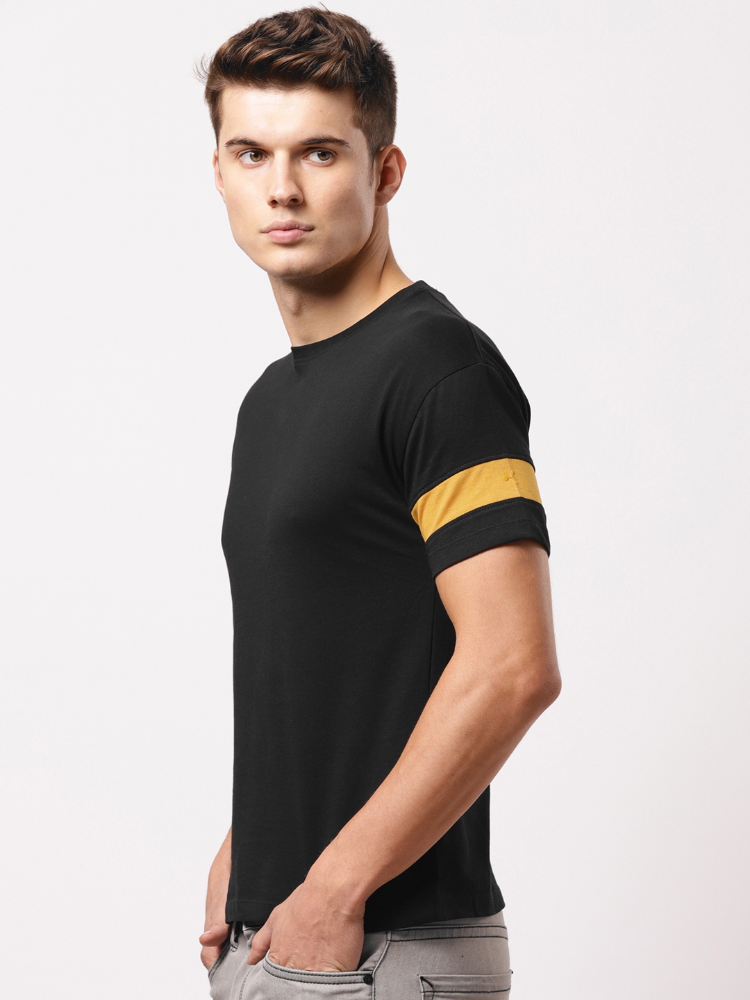 black shirt t