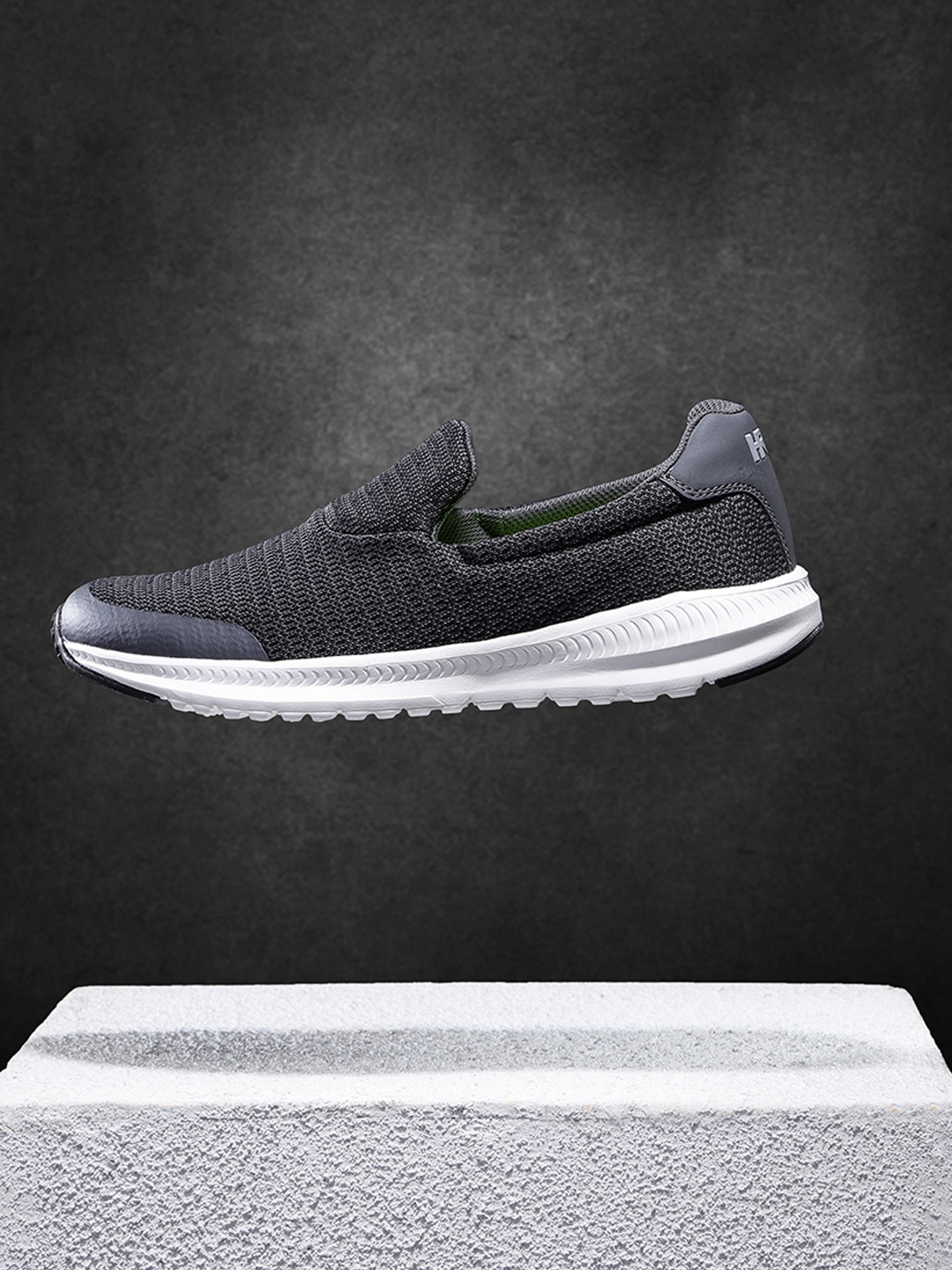 hrx slip on sneakers