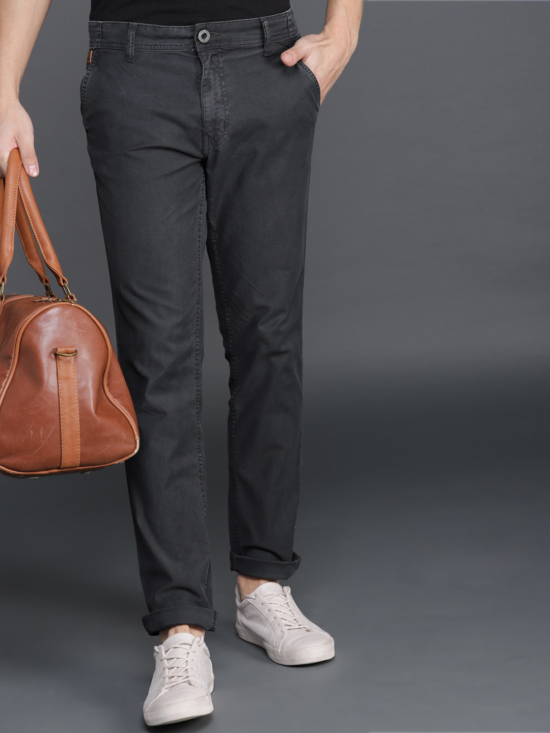 Buy WROGN Men Charcoal Grey Slim Fit Solid Chinos - Trousers for Men ...