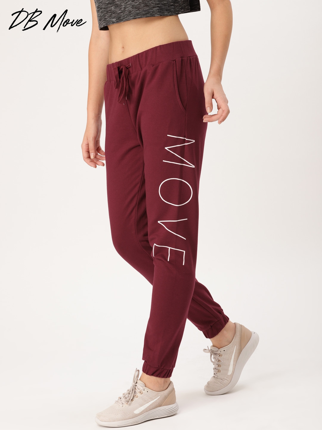 maroon joggers women