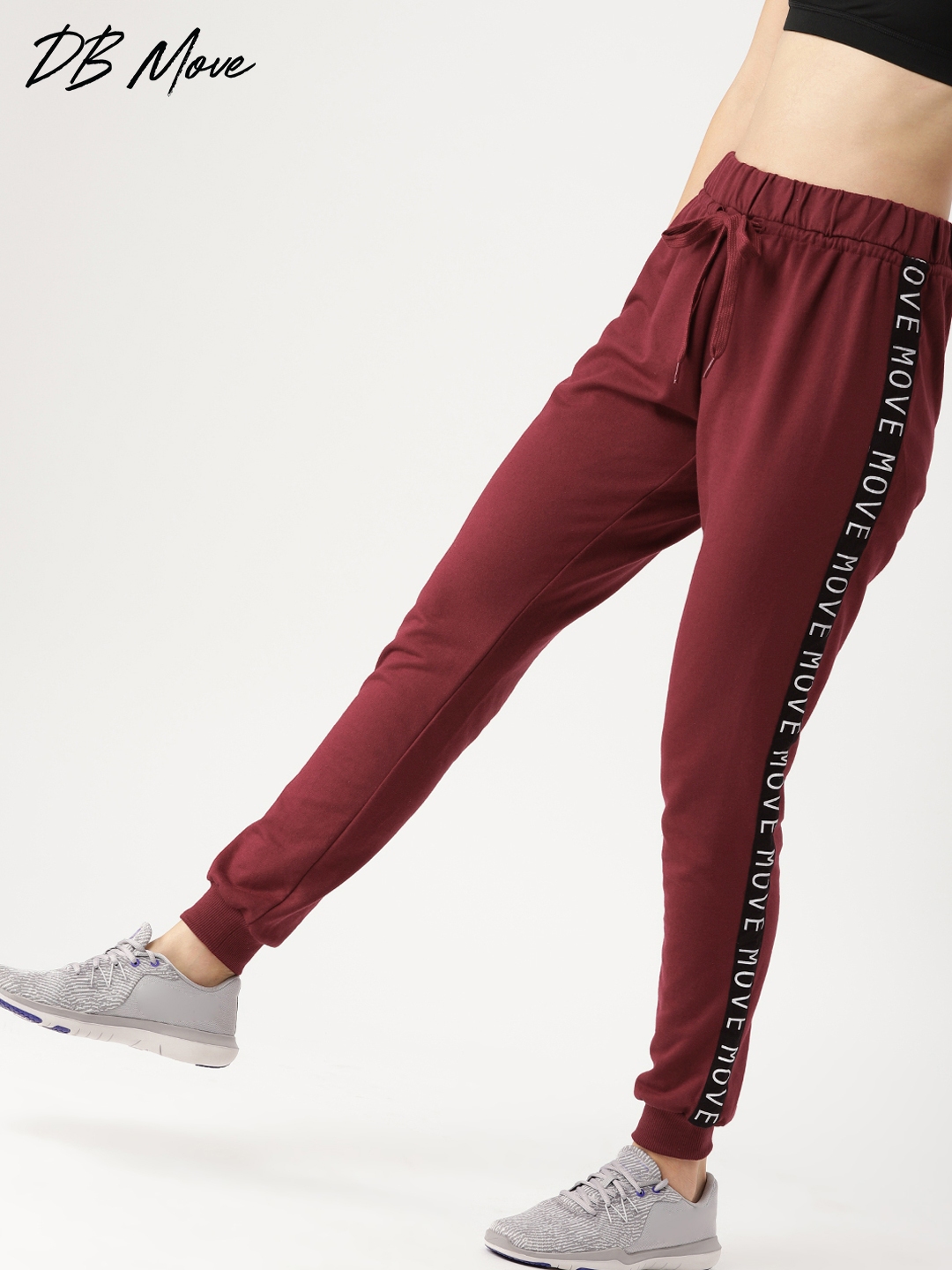 maroon joggers women