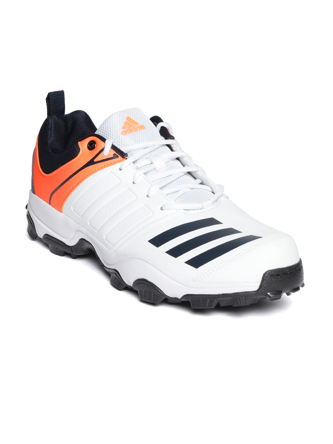Buy ADIDAS Men White 22 Yards Trainer Cricket Shoes Sports Shoes for